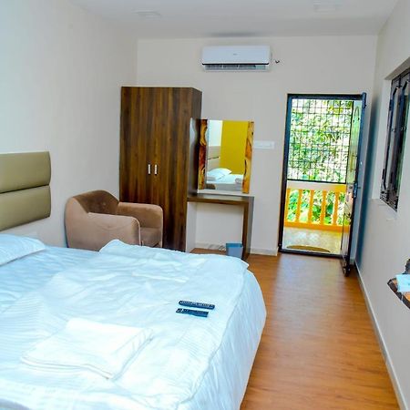 ฟันเดรา อควา สเตย์ Hotel เยลาคีรี ภายนอก รูปภาพ