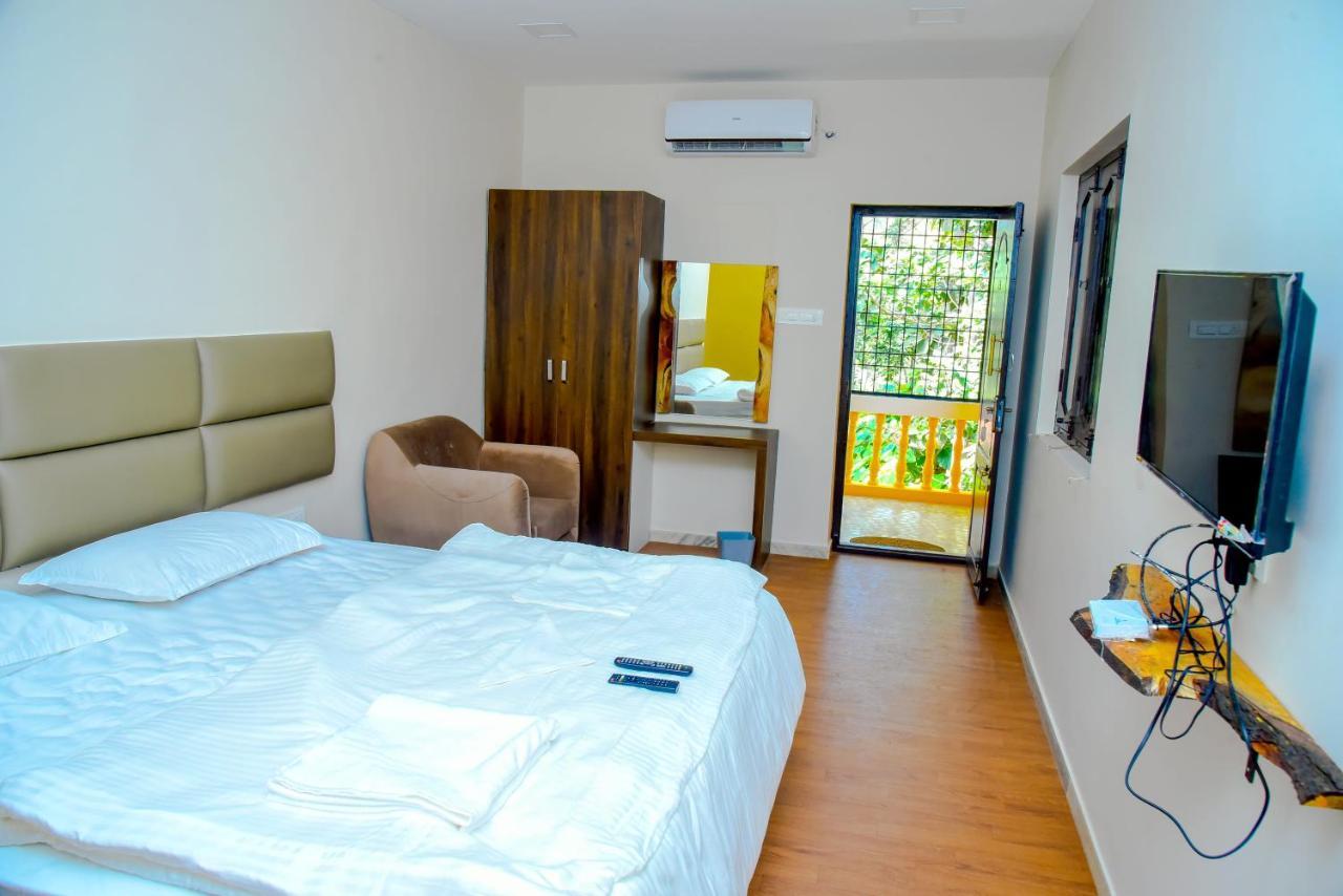 ฟันเดรา อควา สเตย์ Hotel เยลาคีรี ภายนอก รูปภาพ