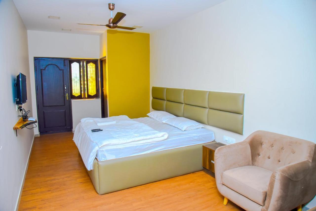 ฟันเดรา อควา สเตย์ Hotel เยลาคีรี ภายนอก รูปภาพ