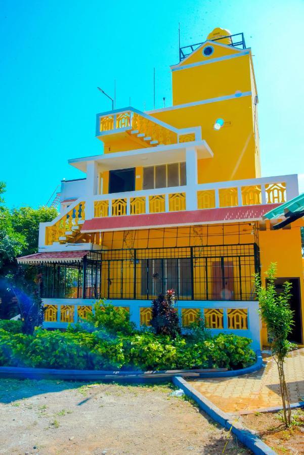 ฟันเดรา อควา สเตย์ Hotel เยลาคีรี ภายนอก รูปภาพ